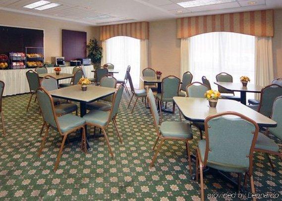 Quality Inn & Suites Kearneysville - Martinsburg Restaurant foto